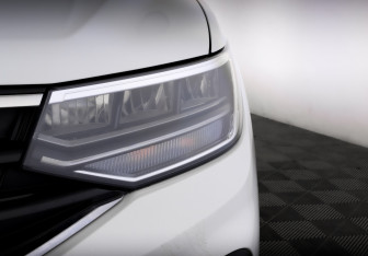 Подержанный автомобиль Volkswagen Tiguan 2021 года (17 фото)
