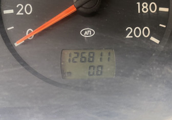 Подержанный автомобиль УАЗ Patriot 2008 года (12 фото)