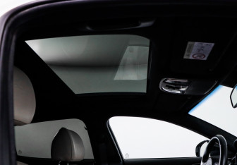 Подержанный автомобиль Kia Stinger 2018 года (18 фото)