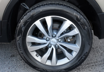 Подержанный автомобиль Geely Atlas 2020 года (22 фото)