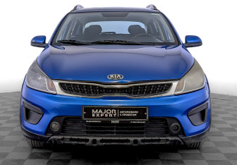 Подержанный автомобиль Kia Rio Hatchback 2019 года (2 фото)