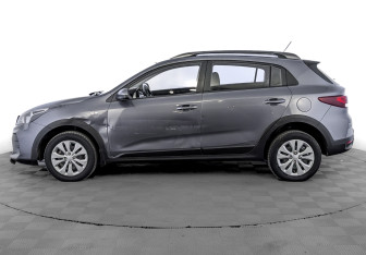 Подержанный автомобиль Kia Rio Hatchback 2021 года (8 фото)