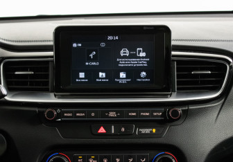 Подержанный автомобиль Kia Ceed Hatchback 2018 года (14 фото)