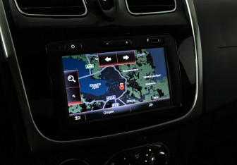 Подержанный автомобиль Renault Logan Sedan 2019 года (9 фото)