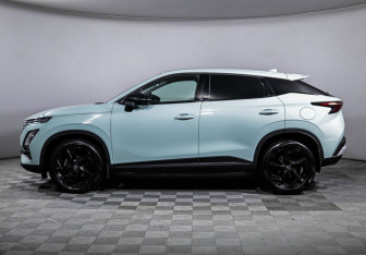 Подержанный автомобиль Omoda C5 2024 года (8 фото)