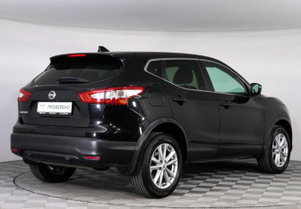 Подержанный автомобиль Nissan Qashqai 2018 года (5 фото)