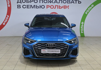 Подержанный автомобиль Audi A3 Sedan 2021 года (2 фото)
