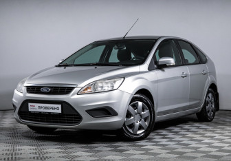 Подержанный автомобиль Ford Focus Hatchback 2010 года (1 фото)