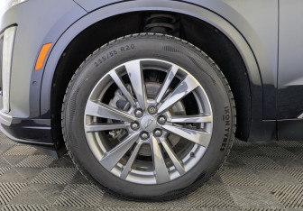 Подержанный автомобиль Cadillac XT6 2021 года (18 фото)