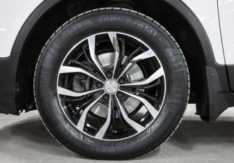 Подержанный автомобиль Opel Mokka 2015 года (18 фото)