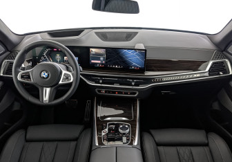 Новый BMW X5 2025 (10 фото)