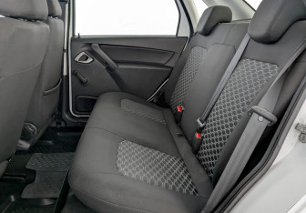 Подержанный автомобиль LADA (ВАЗ) Granta Sedan 2023 года (12 фото)