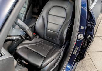 Подержанный автомобиль Mercedes-Benz GLC Coupe 2021 года (20 фото)