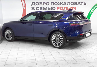 Подержанный автомобиль Voyah Free 2022 года (6 фото)
