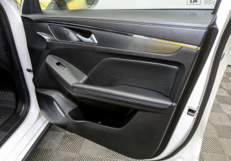 Подержанный автомобиль Haval Jolion 2024 года (23 фото)