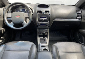 Подержанный автомобиль Geely Emgrand EC7 Sedan 2013 года (11 фото)