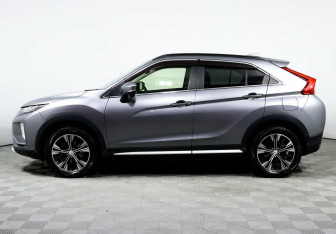 Подержанный автомобиль Mitsubishi Eclipse Cross 2018 года (3 фото)