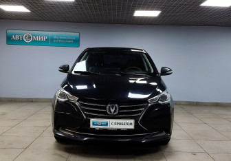 Подержанный автомобиль Changan Alsvin 2023 года (2 фото)