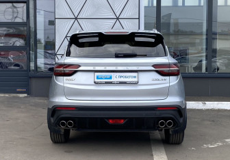 Подержанный автомобиль Geely Coolray 2021 года (6 фото)