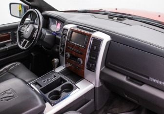 Подержанный автомобиль Dodge RAM 2012 года (8 фото)