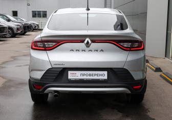 Подержанный автомобиль Renault Arkana 2020 года (6 фото)
