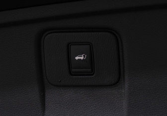 Подержанный автомобиль Nissan Murano Suv 2017 года (21 фото)