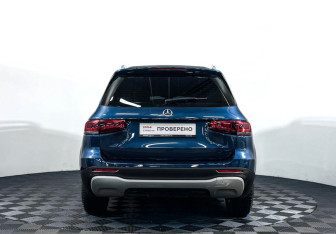 Подержанный автомобиль Mercedes-Benz GLB 2021 года (6 фото)