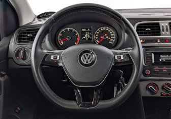 Подержанный автомобиль Volkswagen Polo Sedan 2019 года (22 фото)