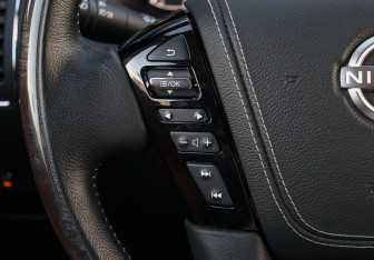 Подержанный автомобиль Nissan Patrol 2022 года (31 фото)