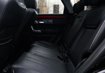 Подержанный автомобиль Jaecoo J7 2023 года (8 фото)