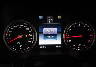 Подержанный автомобиль Mercedes-Benz GLC Coupe 2017 года (16 фото)