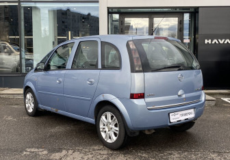 Подержанный автомобиль Opel Meriva 2008 года (7 фото)