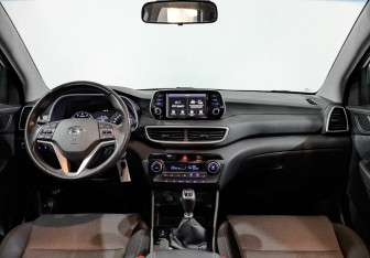 Подержанный автомобиль Hyundai Tucson 2020 года (14 фото)