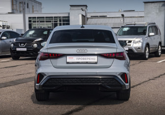 Подержанный автомобиль Audi A3 Sedan 2025 года (8 фото)