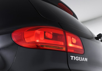 Подержанный автомобиль Volkswagen Tiguan 2011 года (20 фото)