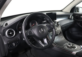 Подержанный автомобиль Mercedes-Benz GLC Coupe 2018 года (13 фото)