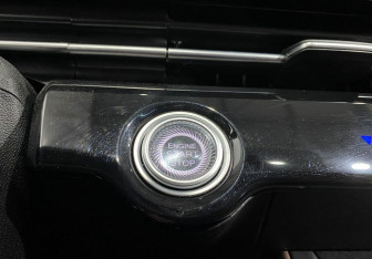 Подержанный автомобиль Omoda C5 2022 года (17 фото)