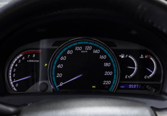 Подержанный автомобиль Toyota Venza 2014 года (15 фото)