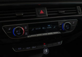 Подержанный автомобиль Audi A5 Liftback 2017 года (17 фото)