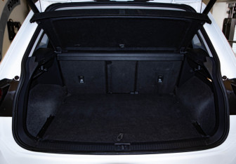 Подержанный автомобиль Volkswagen Tiguan 2019 года (33 фото)