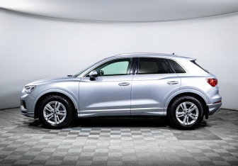 Подержанный автомобиль Audi Q3 2020 года (8 фото)