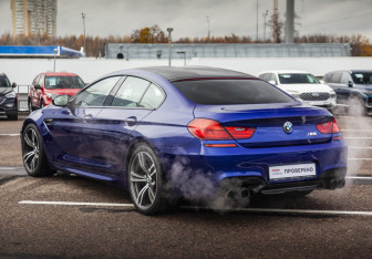 Подержанный автомобиль BMW M6 Sedan 2013 года (11 фото)
