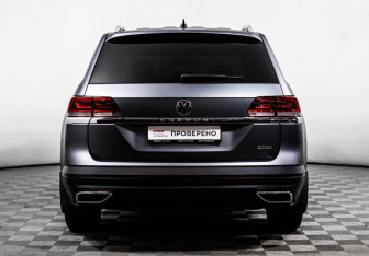 Подержанный автомобиль Volkswagen Teramont 2021 года (6 фото)