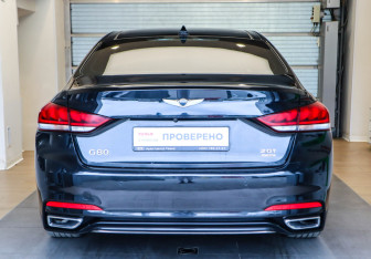 Подержанный автомобиль Genesis G80 2019 года (5 фото)