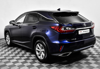 Подержанный автомобиль Lexus RX 2017 года (7 фото)