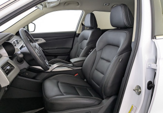 Подержанный автомобиль Geely Atlas 2021 года (19 фото)