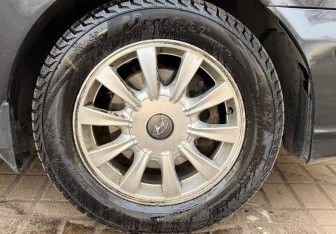 Подержанный автомобиль Hyundai Sonata 2008 года (13 фото)