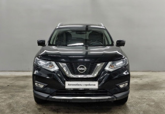 Подержанный автомобиль Nissan X-Trail 2020 года (2 фото)