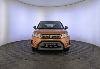 Подержанный автомобиль Suzuki Vitara 2017 года (2 фото)