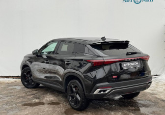 Подержанный автомобиль Omoda C5 2022 года (6 фото)